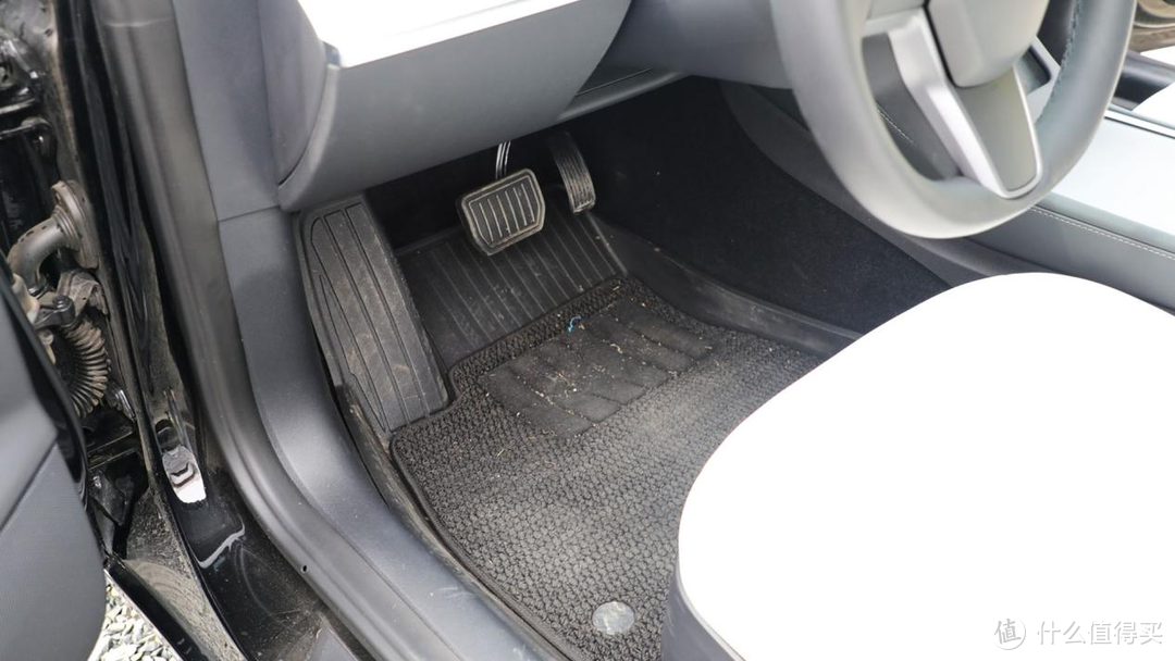 实测使用一年几乎没洗过的TPE脚垫真的有那么好吗？